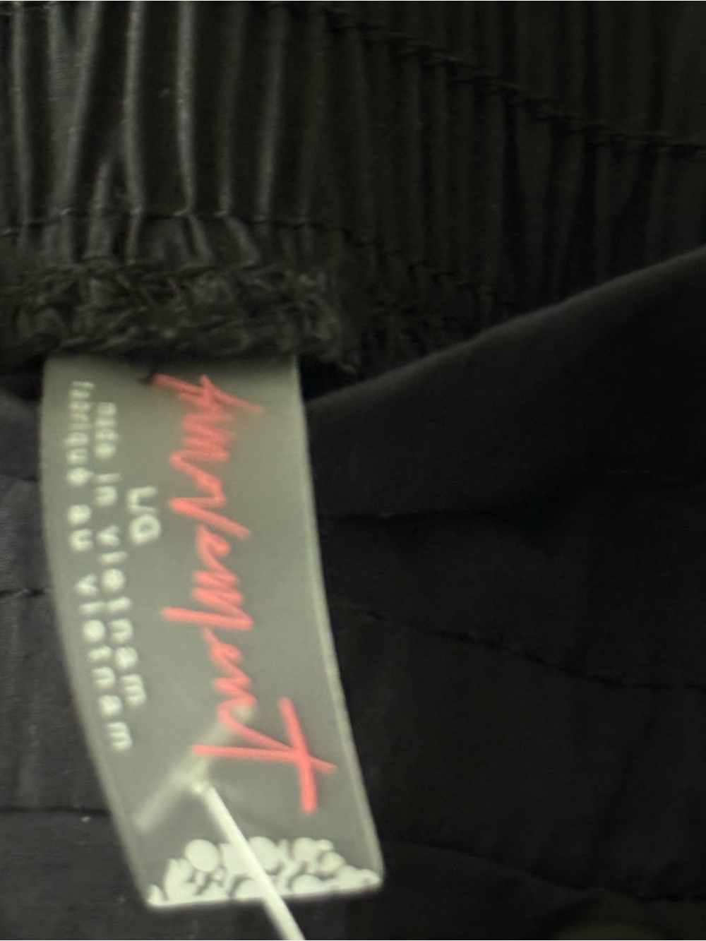 NWT FREE PEOPLE Black Pants in mystic floral Side Panels
Size L - Picture 2 of 10